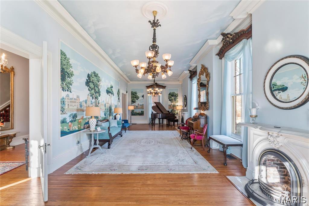 876 W State Street W