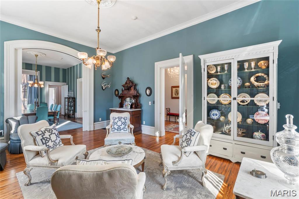 876 W State Street W