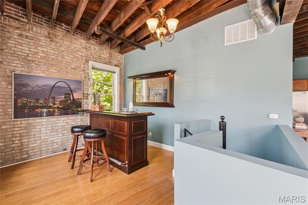 2900 Indiana Avenue Unit: 8