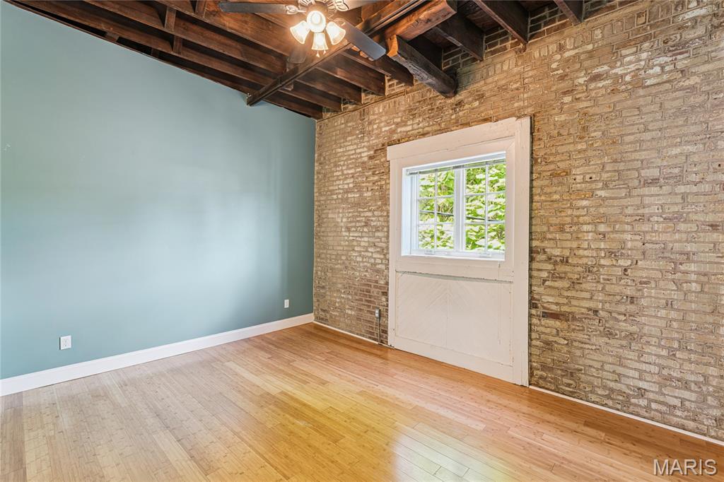 2900 Indiana Avenue Unit: 8