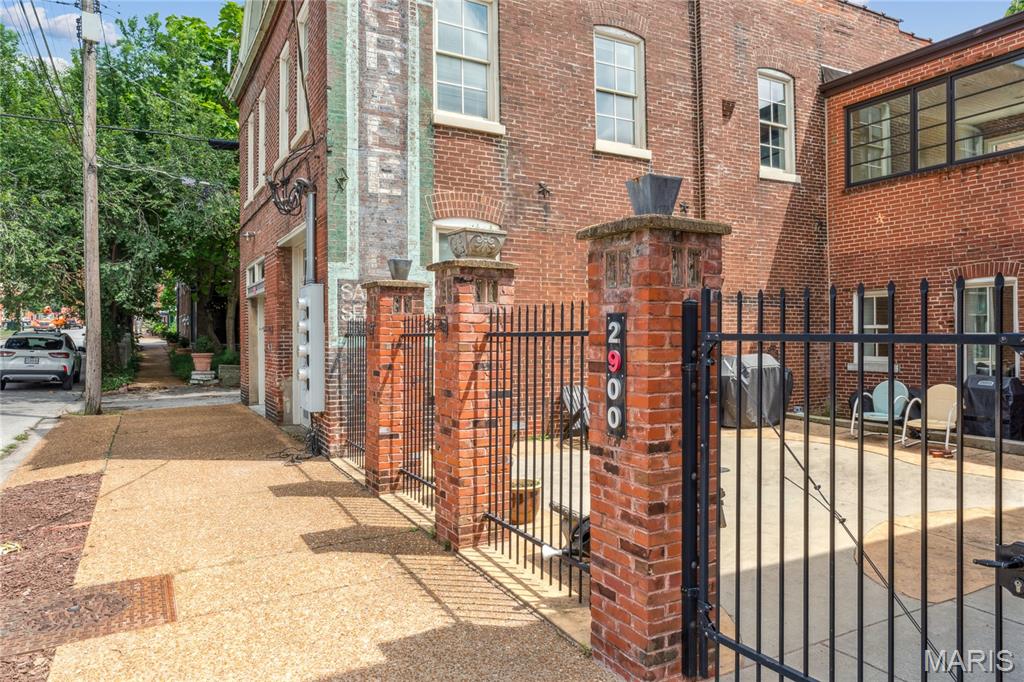 2900 Indiana Avenue Unit: 3
