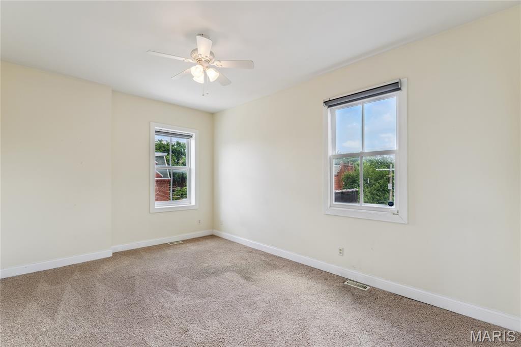 2900 Indiana Avenue Unit: 3