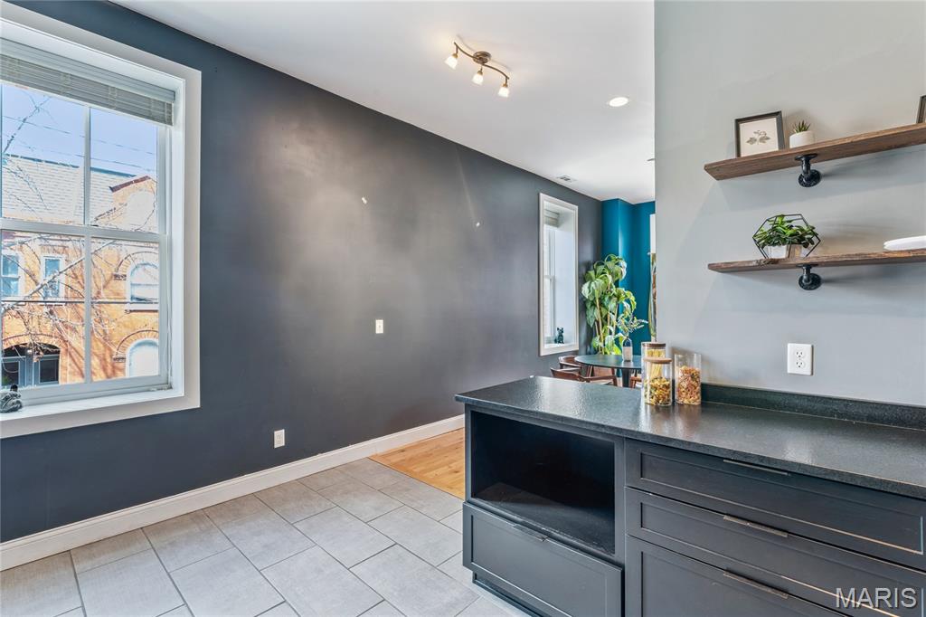2900 Indiana Avenue Unit: 3