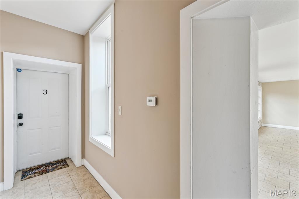 2900 Indiana Avenue Unit: 3