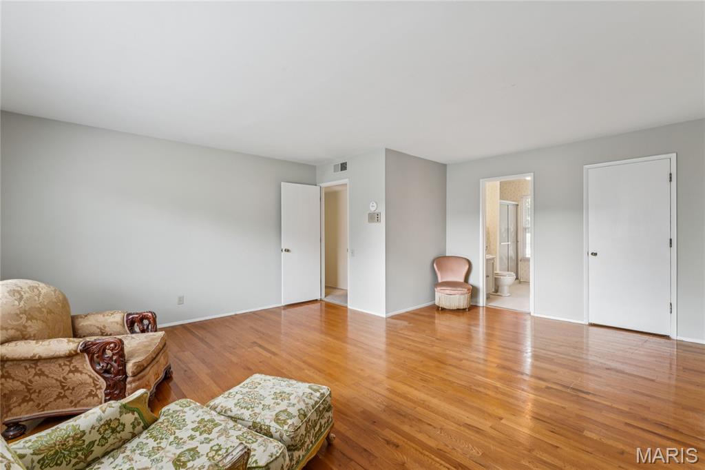940 Fernview Drive