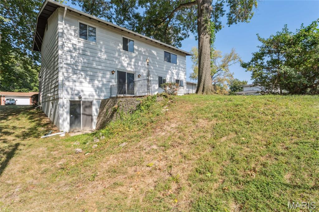940 Fernview Drive