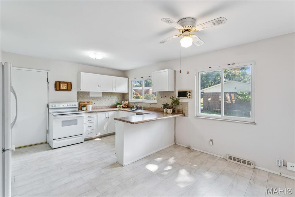 940 Fernview Drive