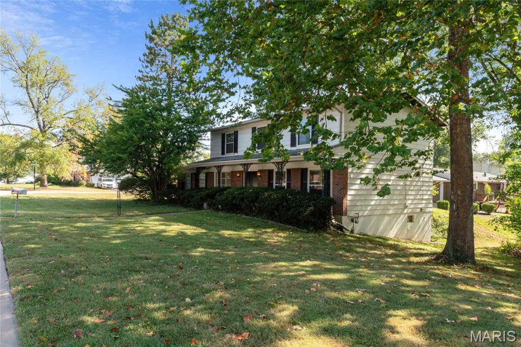 940 Fernview Drive