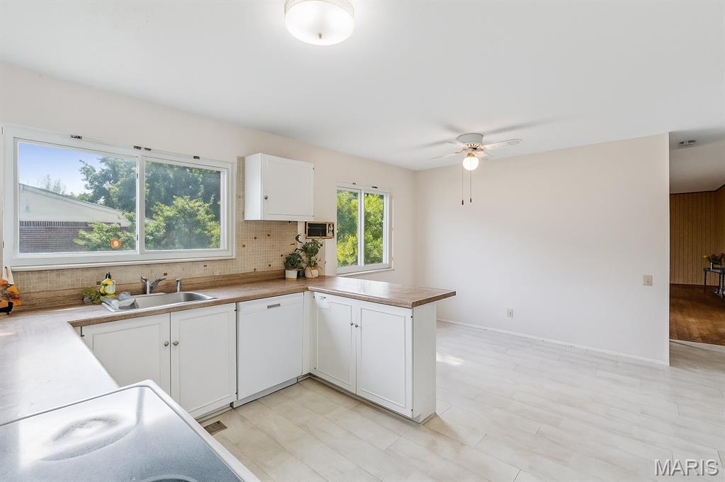 940 Fernview Drive