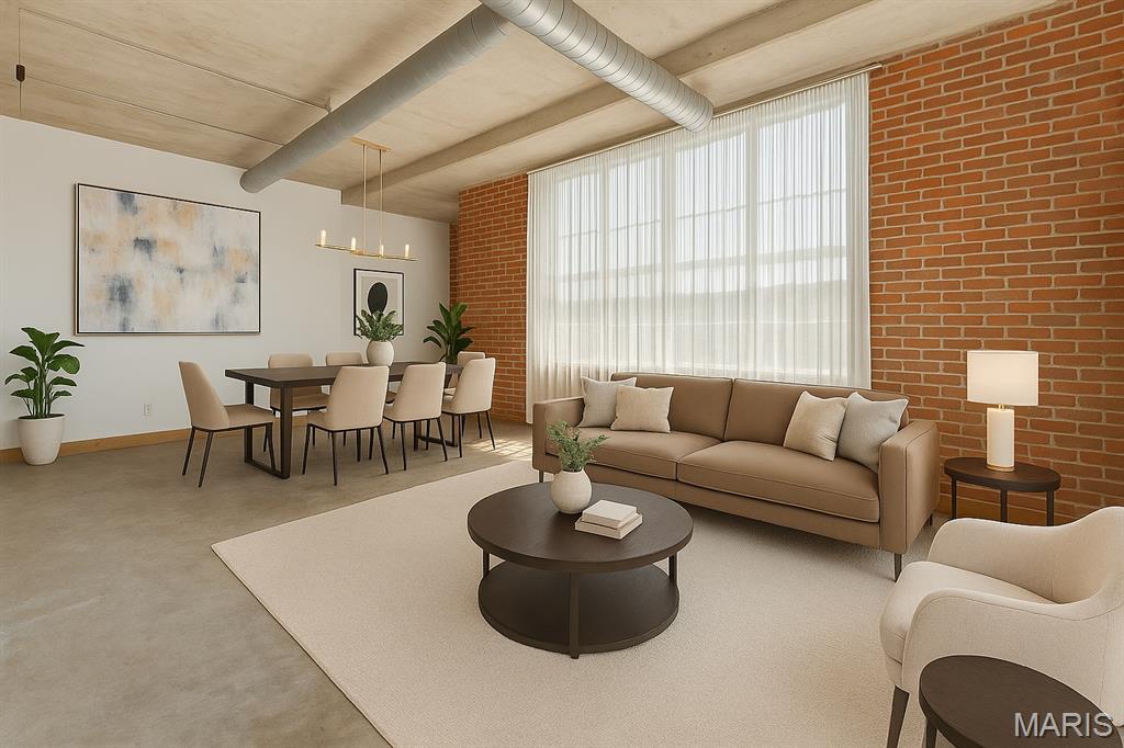 2201 Locust Street Unit: 207