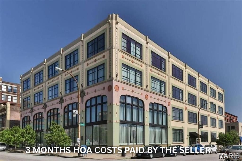 2201 Locust Street Unit: 207