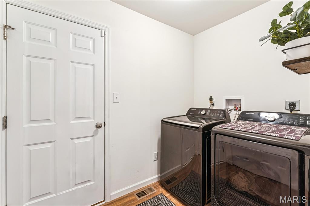 135 Prairie Vista Court