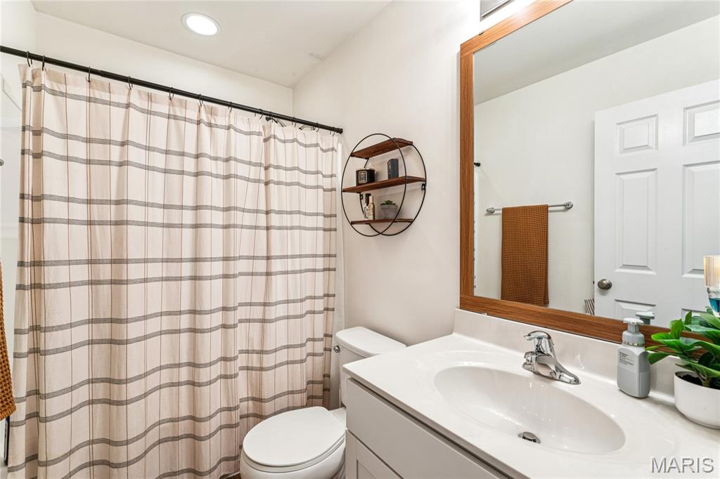 135 Prairie Vista Court