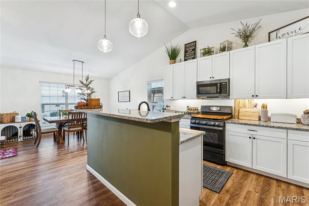 135 Prairie Vista Court