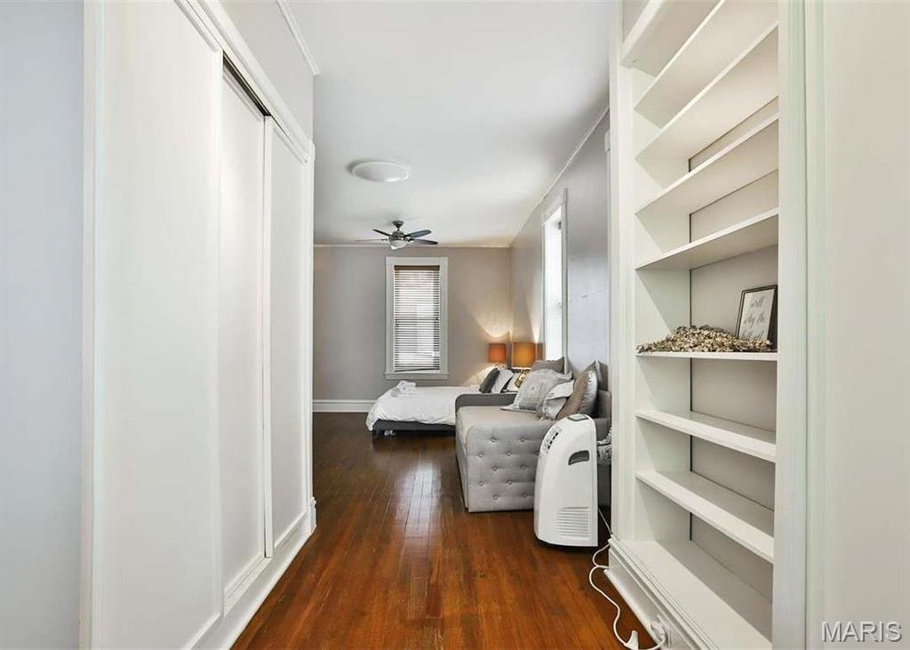 2018 Senate Street Unit: R