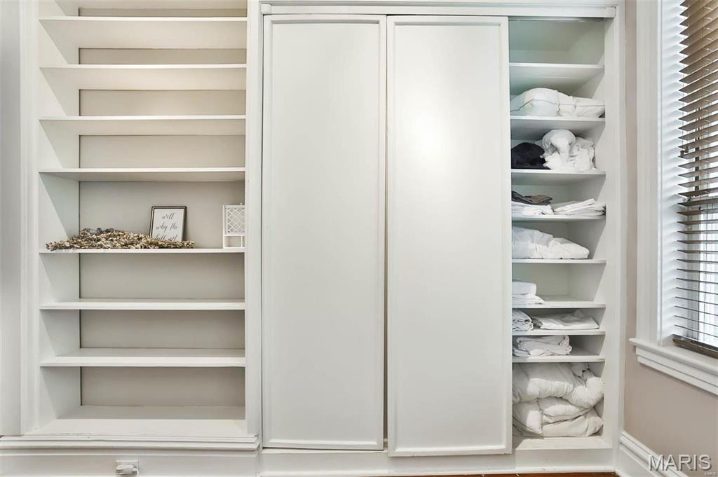 2018 Senate Street Unit: R