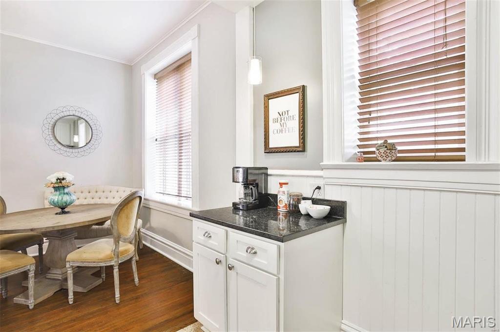 2018 Senate Street Unit: R