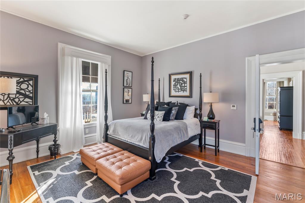 876 W State Street W