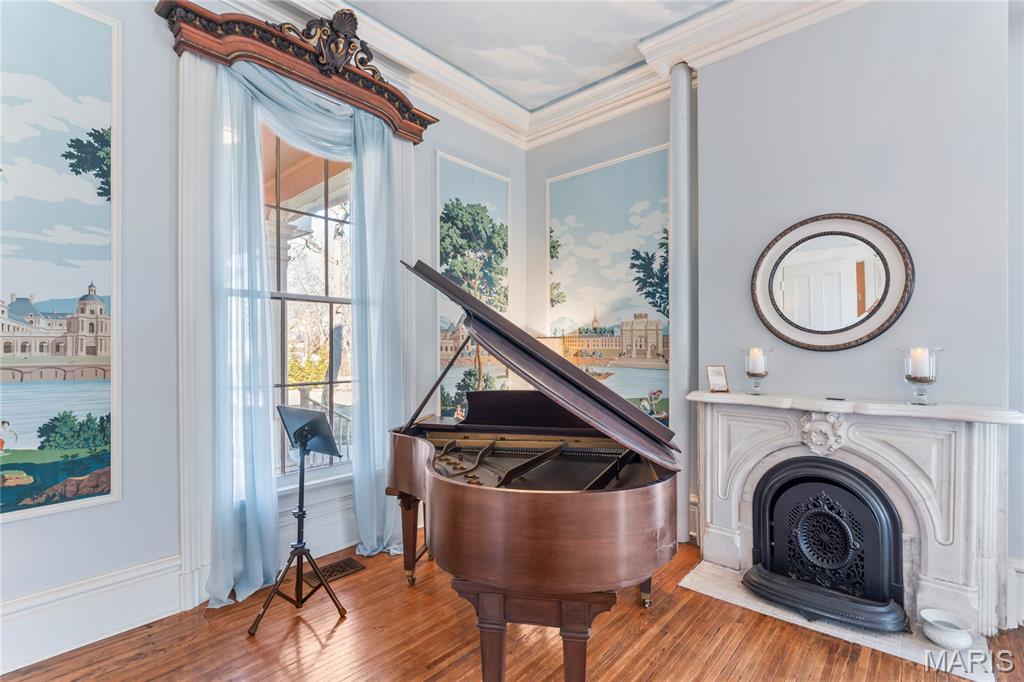 876 W State Street W