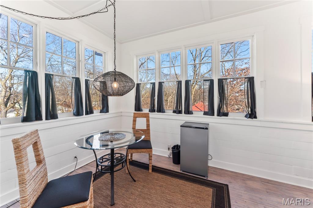 876 W State Street W