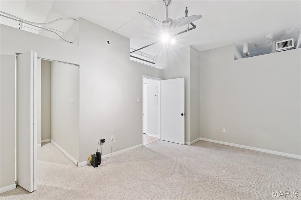 1501 Locust Unit: 905