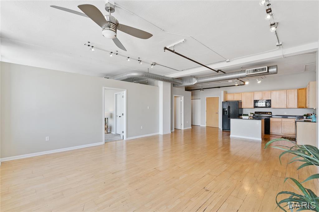 1501 Locust Unit: 905