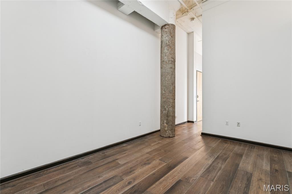 1627 Locust Street Unit: 902