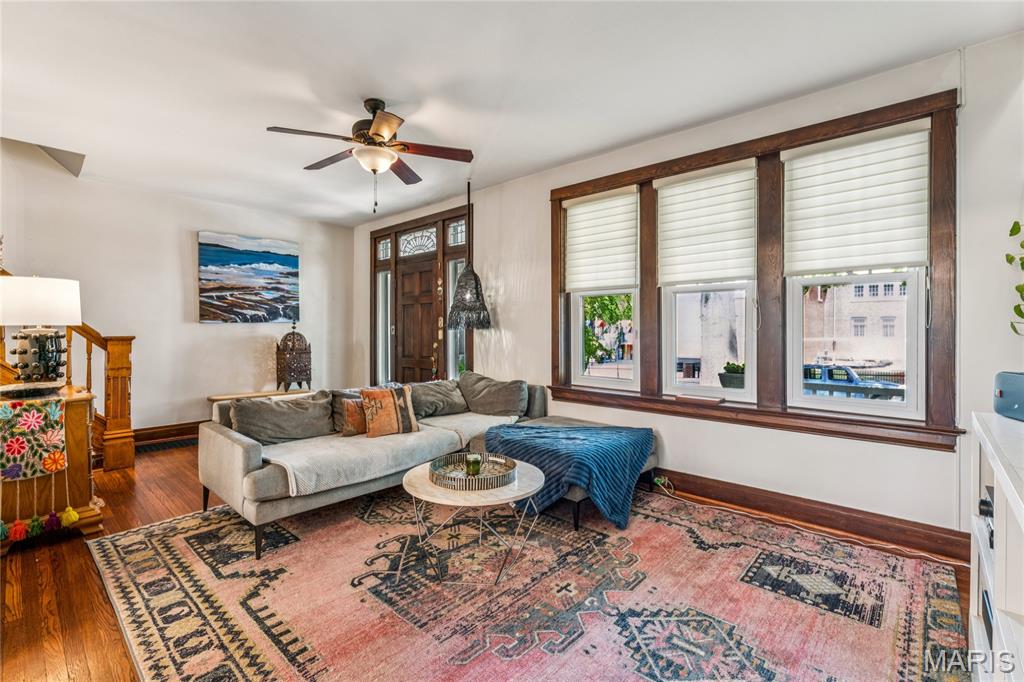 5344 Lansdowne Avenue