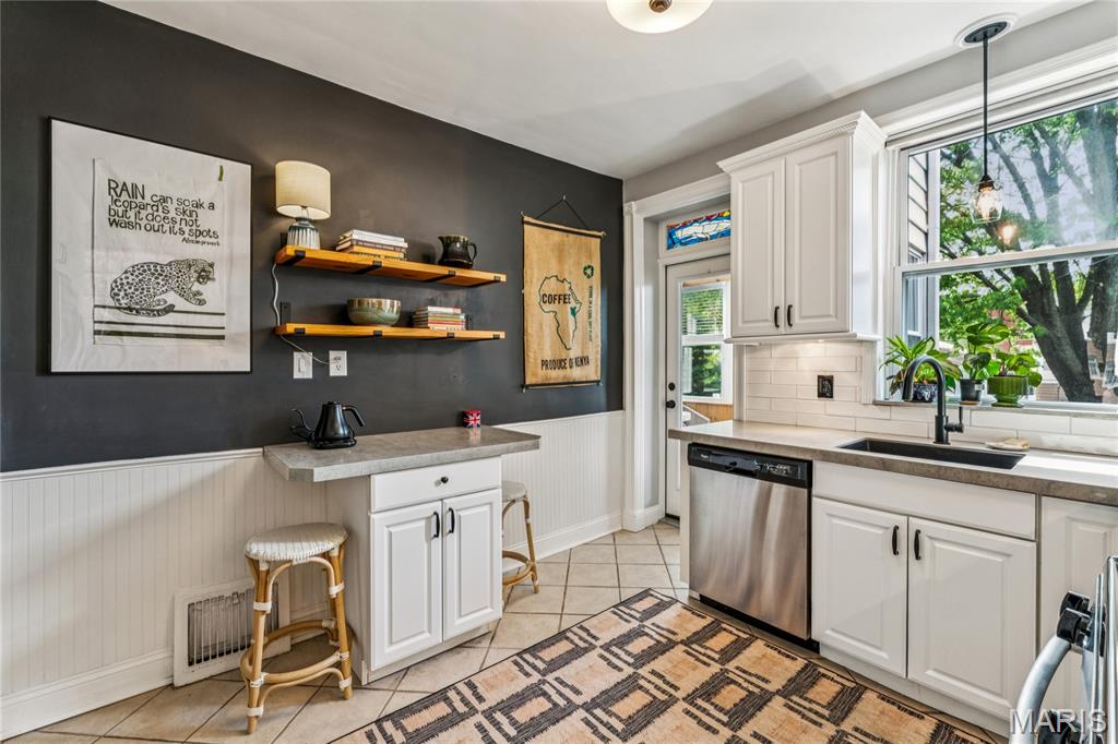 5344 Lansdowne Avenue