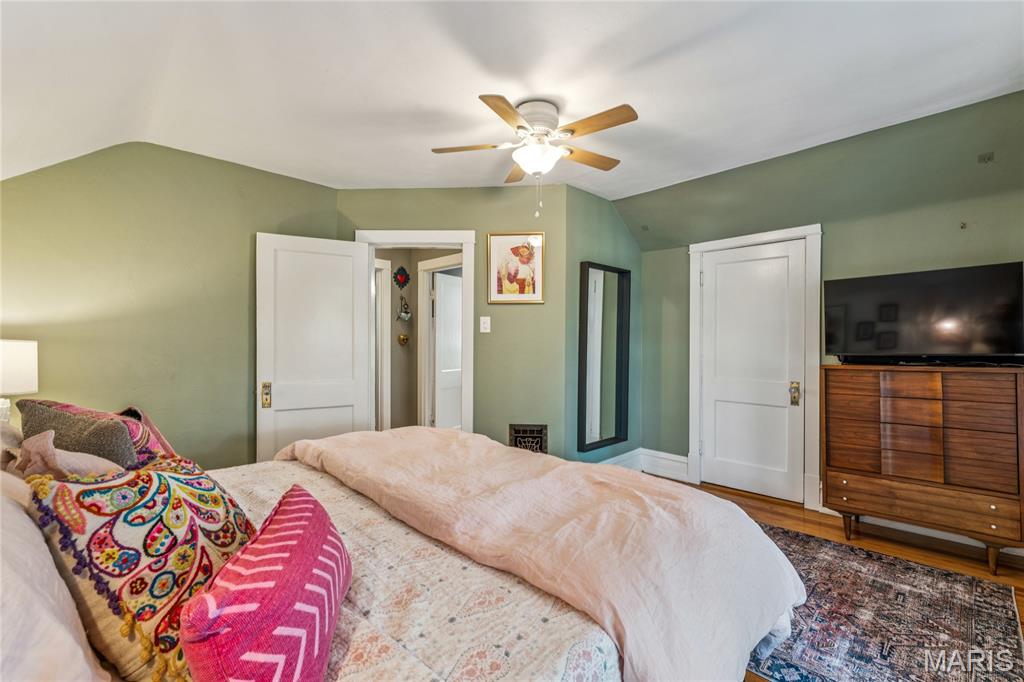 5344 Lansdowne Avenue