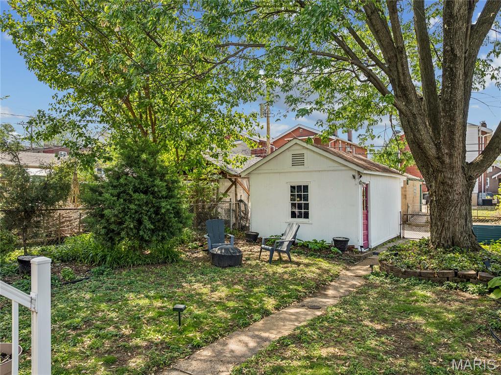 5344 Lansdowne Avenue