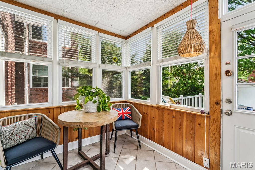 5344 Lansdowne Avenue