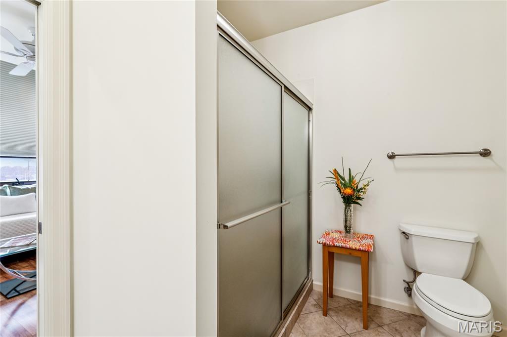 400 S 14th Street Unit: 910