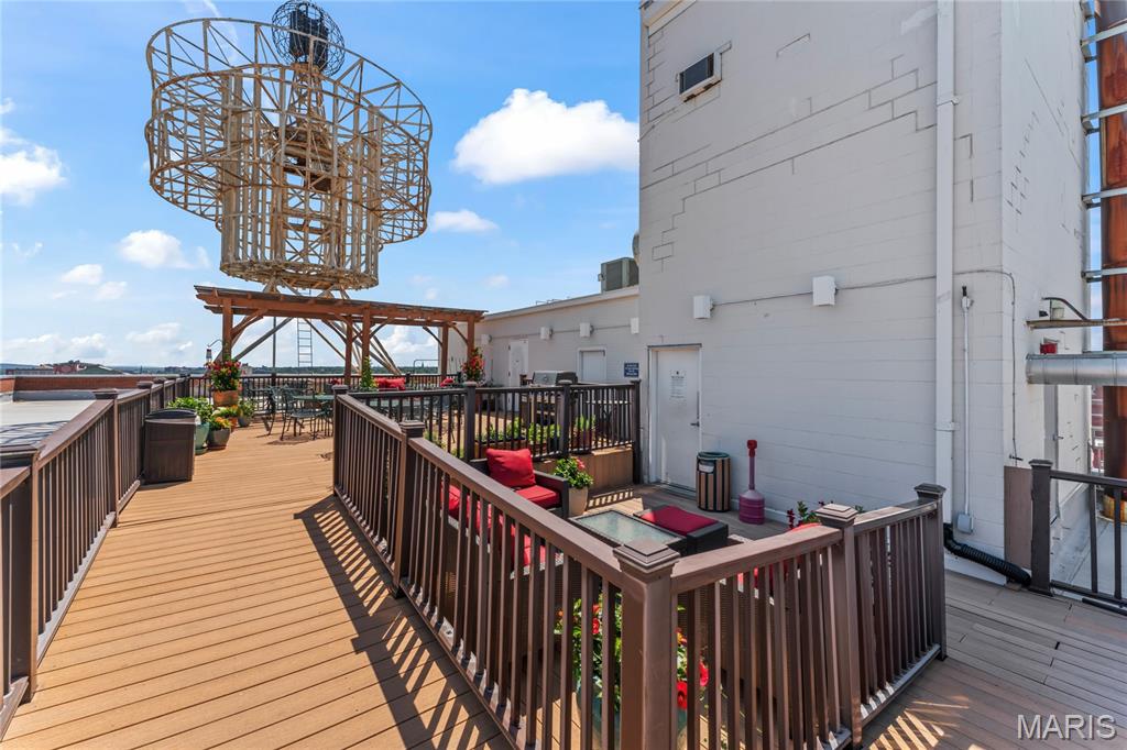 1501 Locust Street Unit: 609
