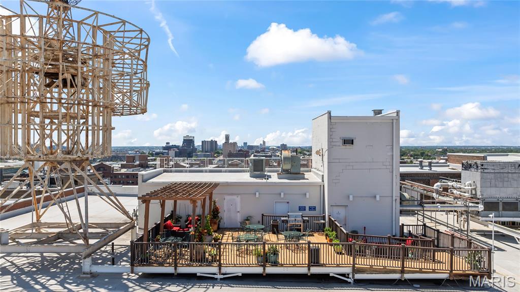 1501 Locust Street Unit: 609