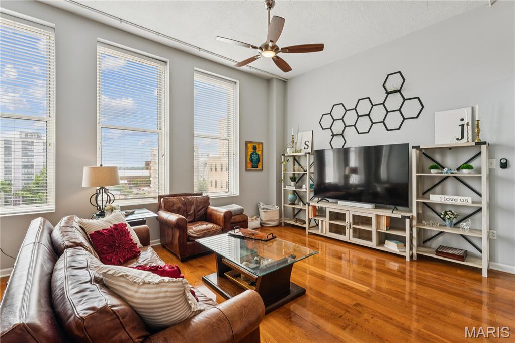 1501 Locust Street Unit: 609