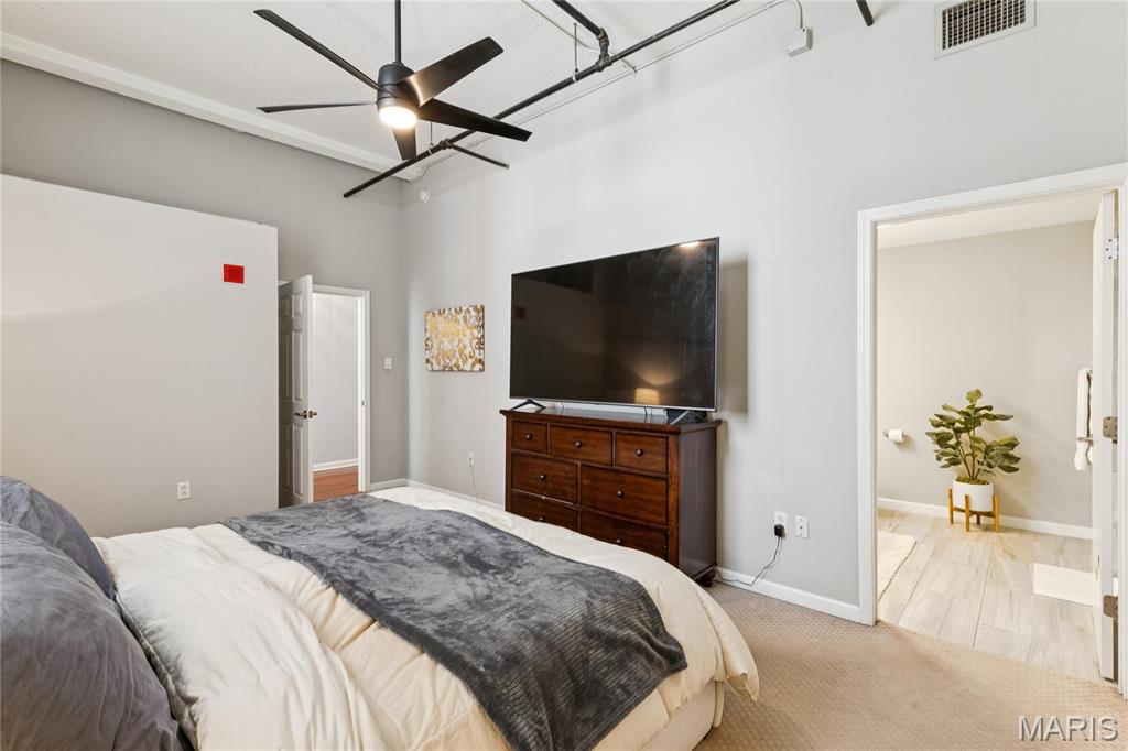 1501 Locust Street Unit: 609