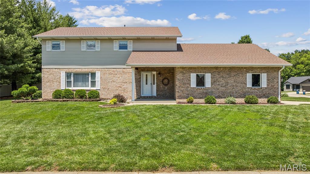 945 Ivy Court