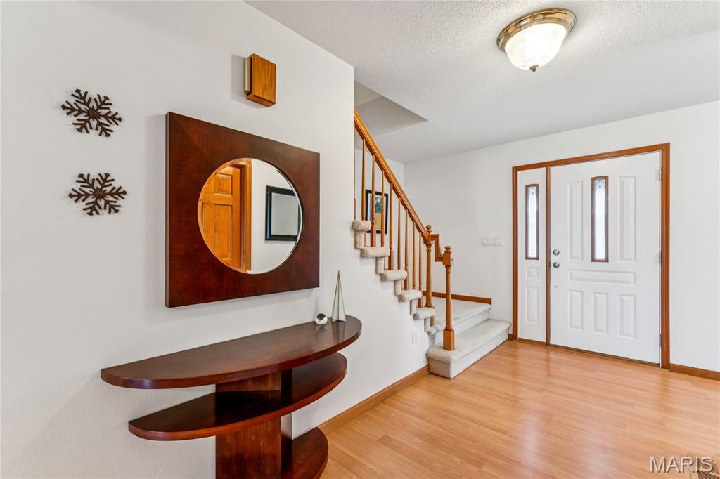 945 Ivy Court