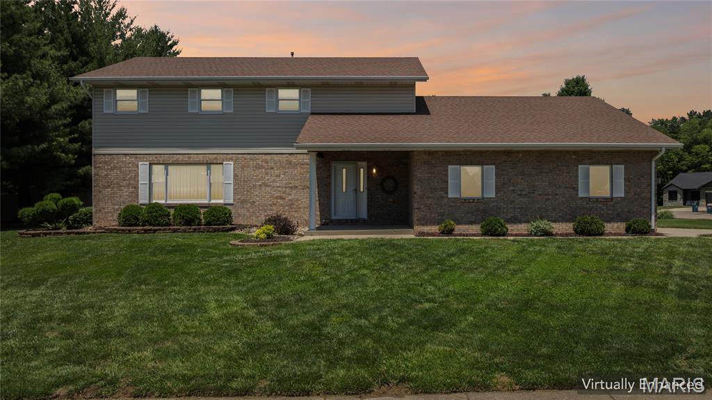 945 Ivy Court