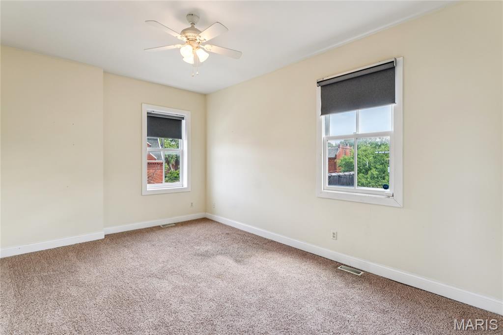 2900 Indiana Avenue Unit: 3