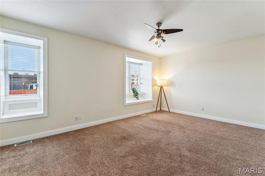 2900 Indiana Avenue Unit: 3