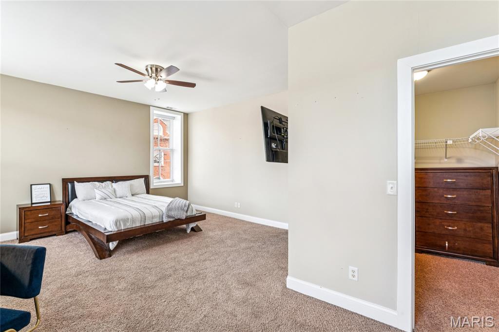 2900 Indiana Avenue Unit: 3