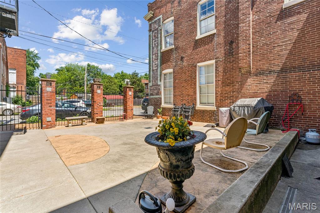 2900 Indiana Avenue Unit: 3