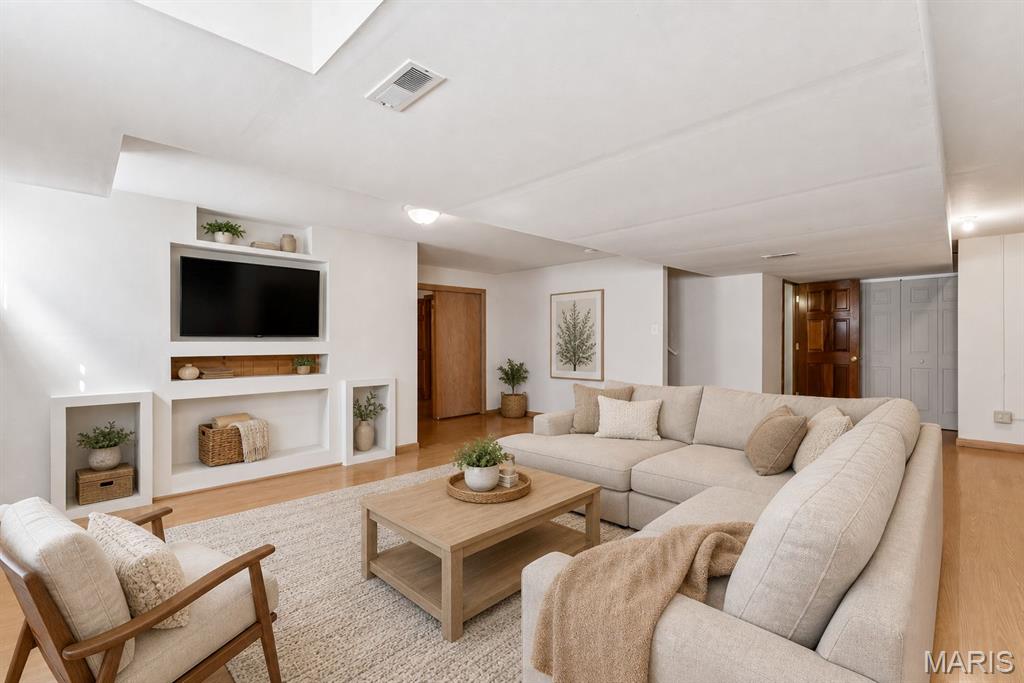 4084 Bassen Drive