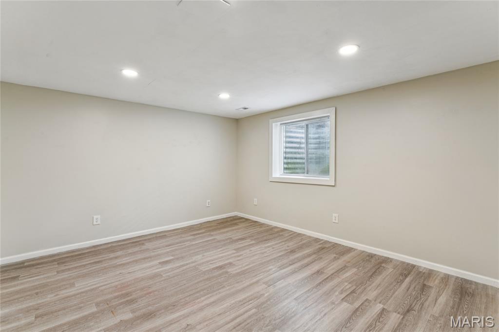 964 Prairie Crossing