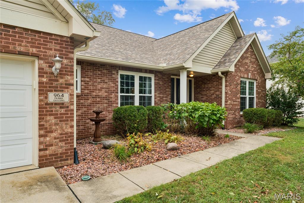 964 Prairie Crossing