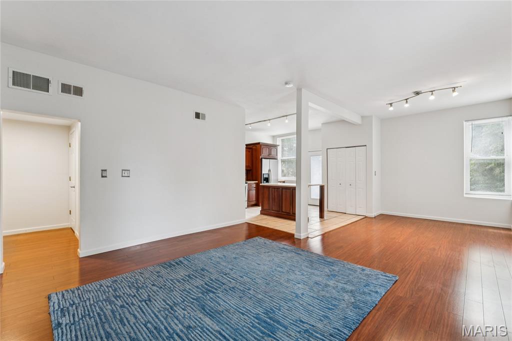 4324 W Pine Boulevard Unit: A