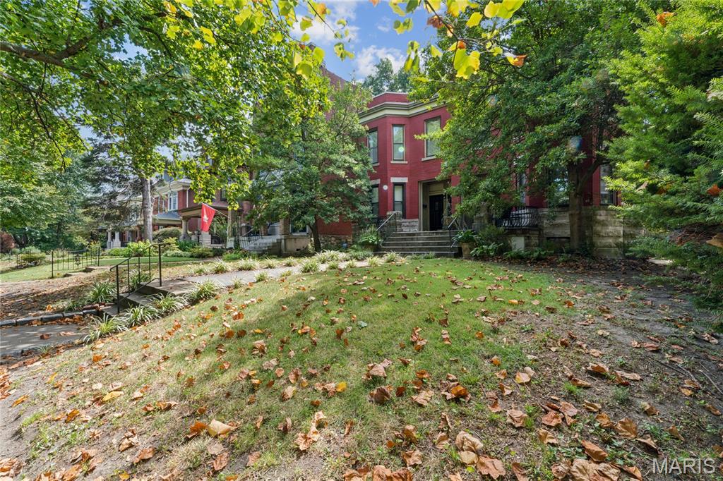 4324 W Pine Boulevard Unit: A