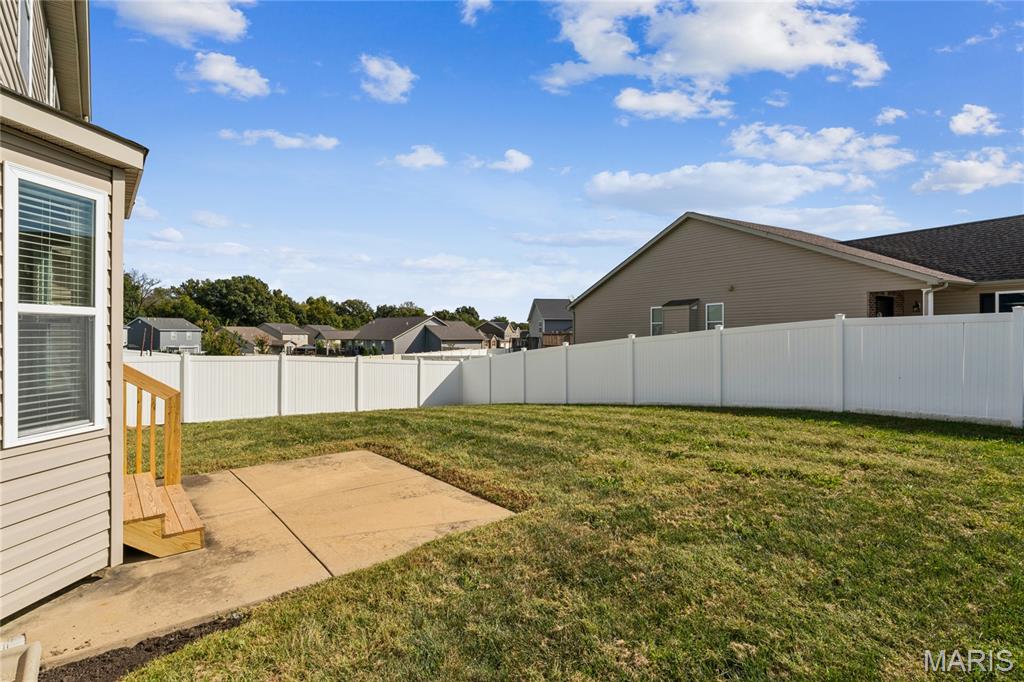 2502 London Lane